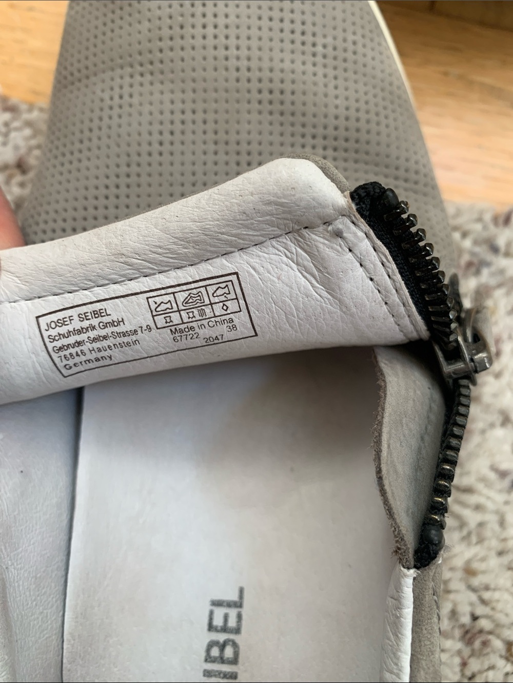 Josef Seibel Caren 22 Gray Leather Slip-On Sneakers EU 38 - Picture 8 of 8